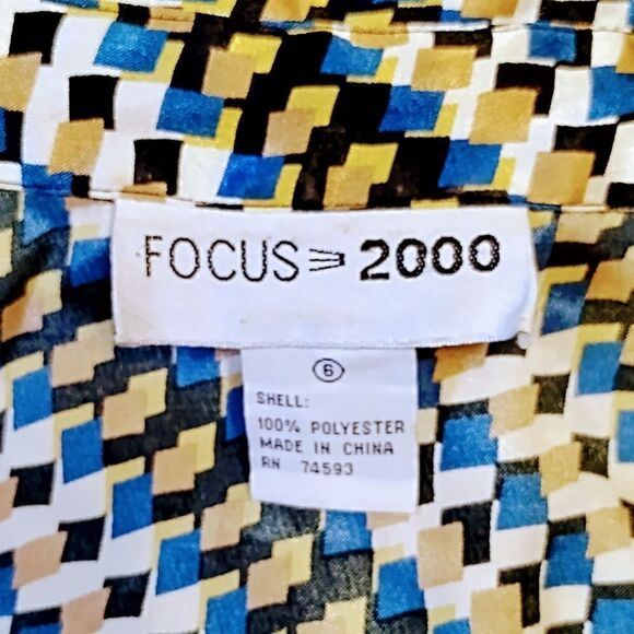 Focus 2000 Button Down Satin Blouse Geometric Pattern Sz 6 Medium - Picture 9 of 10